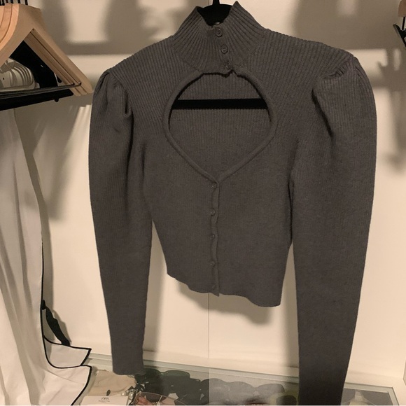 Zara Tops - Grey buttoned top